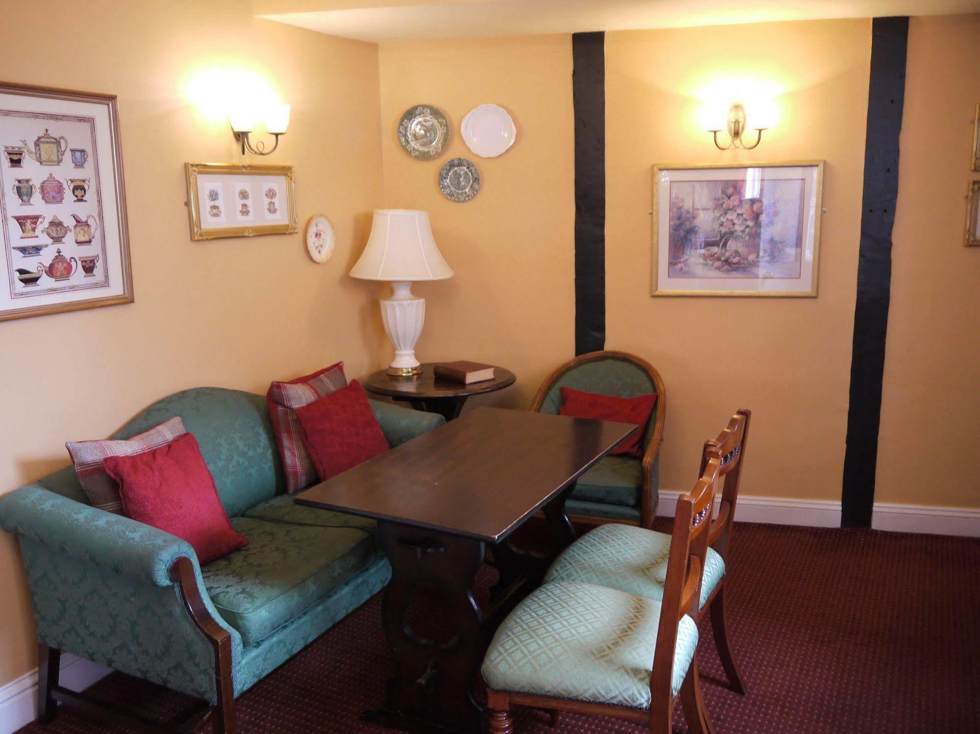 The Bell Hotel Winslow Экстерьер фото